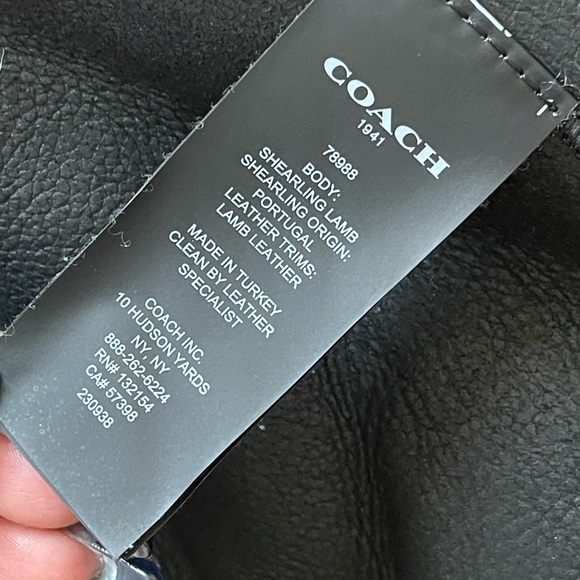 Coach 1941 Shearling Aviator Jacket 😎 - Picture 7 of 12